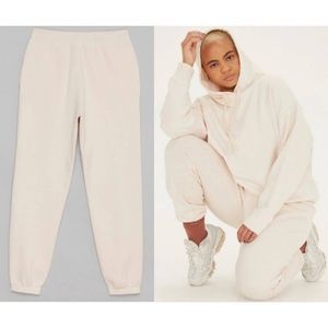 SET - GFC ivory classic hoodie and sweats
